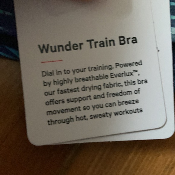 NWT lululemon wunder train bra - Picture 3 of 5